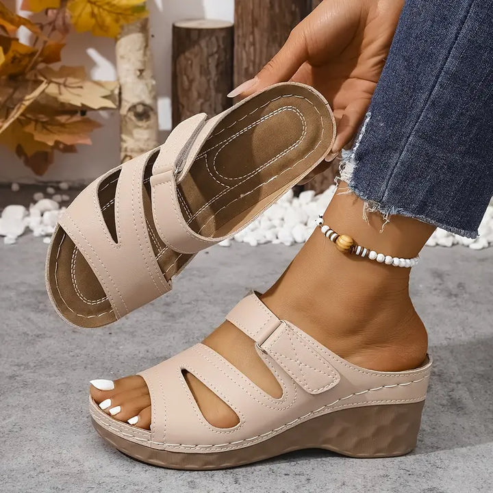 Serilda - Elegant Heeled Sandal with Adjustable Strap