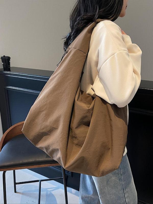 Helindra - Spacious and stylish tote bag