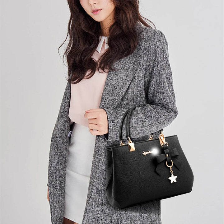 Honorine - Elegant and practical leather handbag