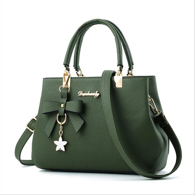 Honorine - Elegant and practical leather handbag