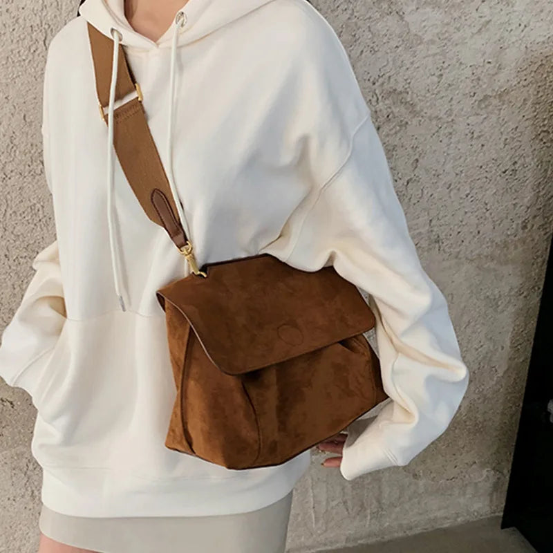 Kalinae - Vintage Suede Shoulder Bag