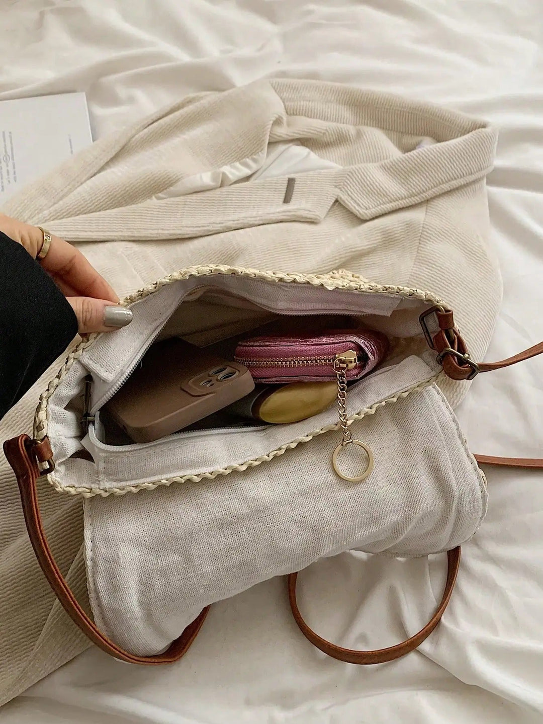 Evelien - Natural Straw Shoulder Bag - The Essential Summer Accessory